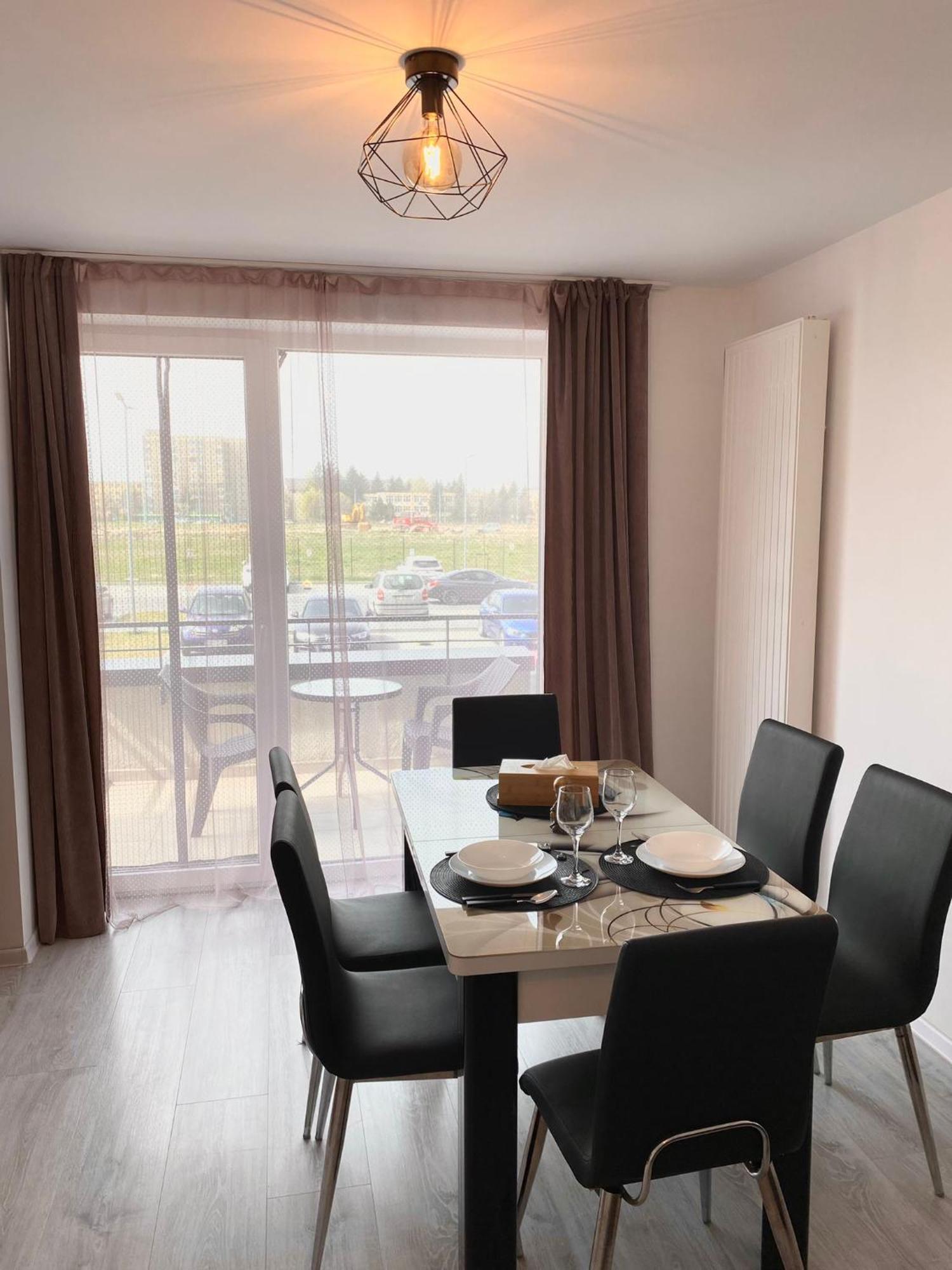 Jad - Luxury 3 Rooms & 2 Rooms Apartments In Kasper, Near Coresi Mall บราชอฟ ภายนอก รูปภาพ