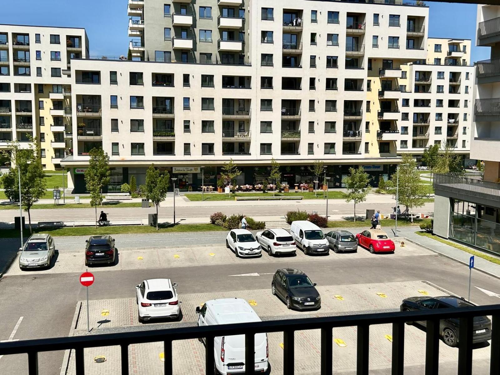Jad - Luxury 3 Rooms & 2 Rooms Apartments In Kasper, Near Coresi Mall บราชอฟ ภายนอก รูปภาพ