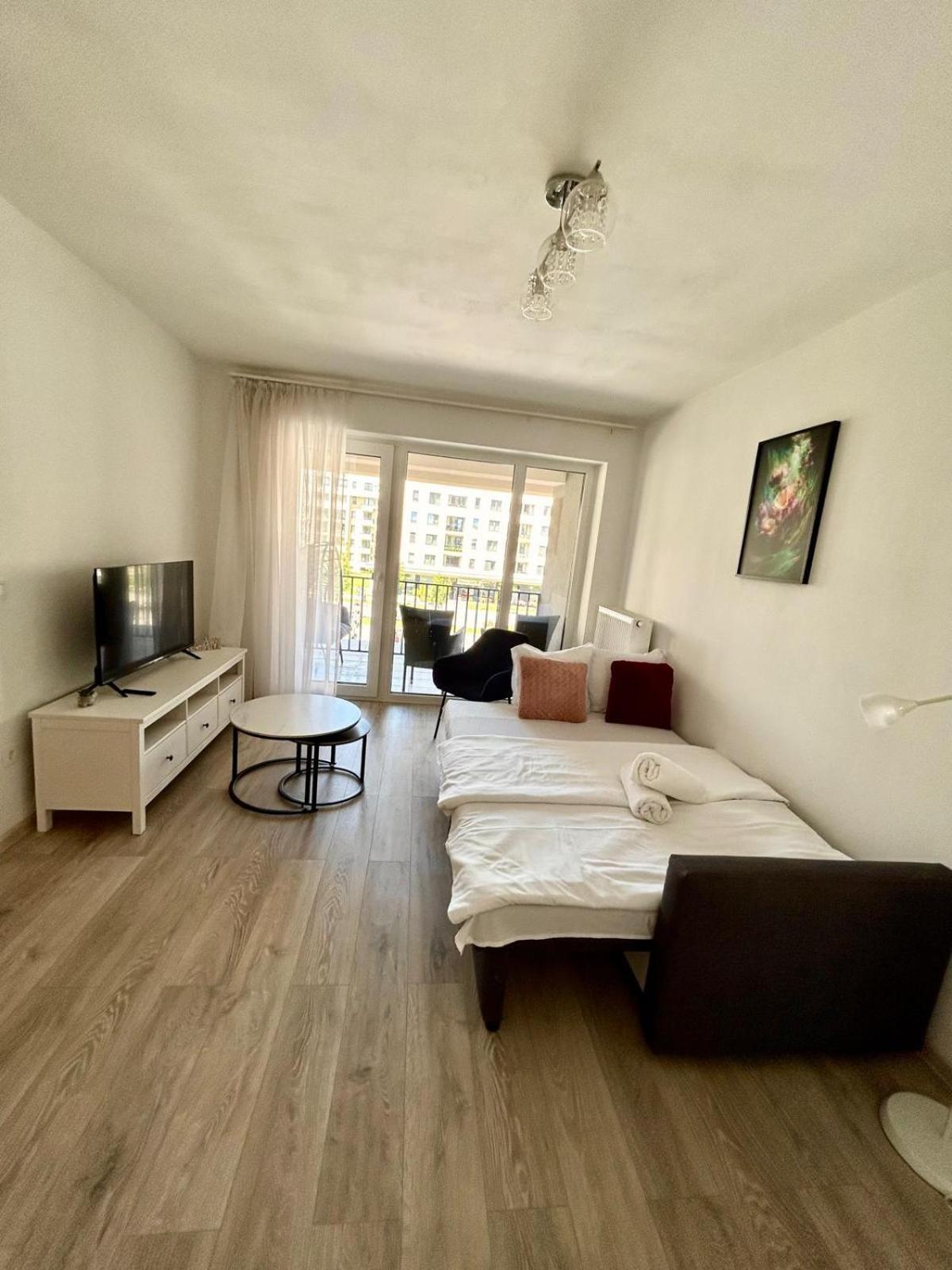 Jad - Luxury 3 Rooms & 2 Rooms Apartments In Kasper, Near Coresi Mall บราชอฟ ภายนอก รูปภาพ
