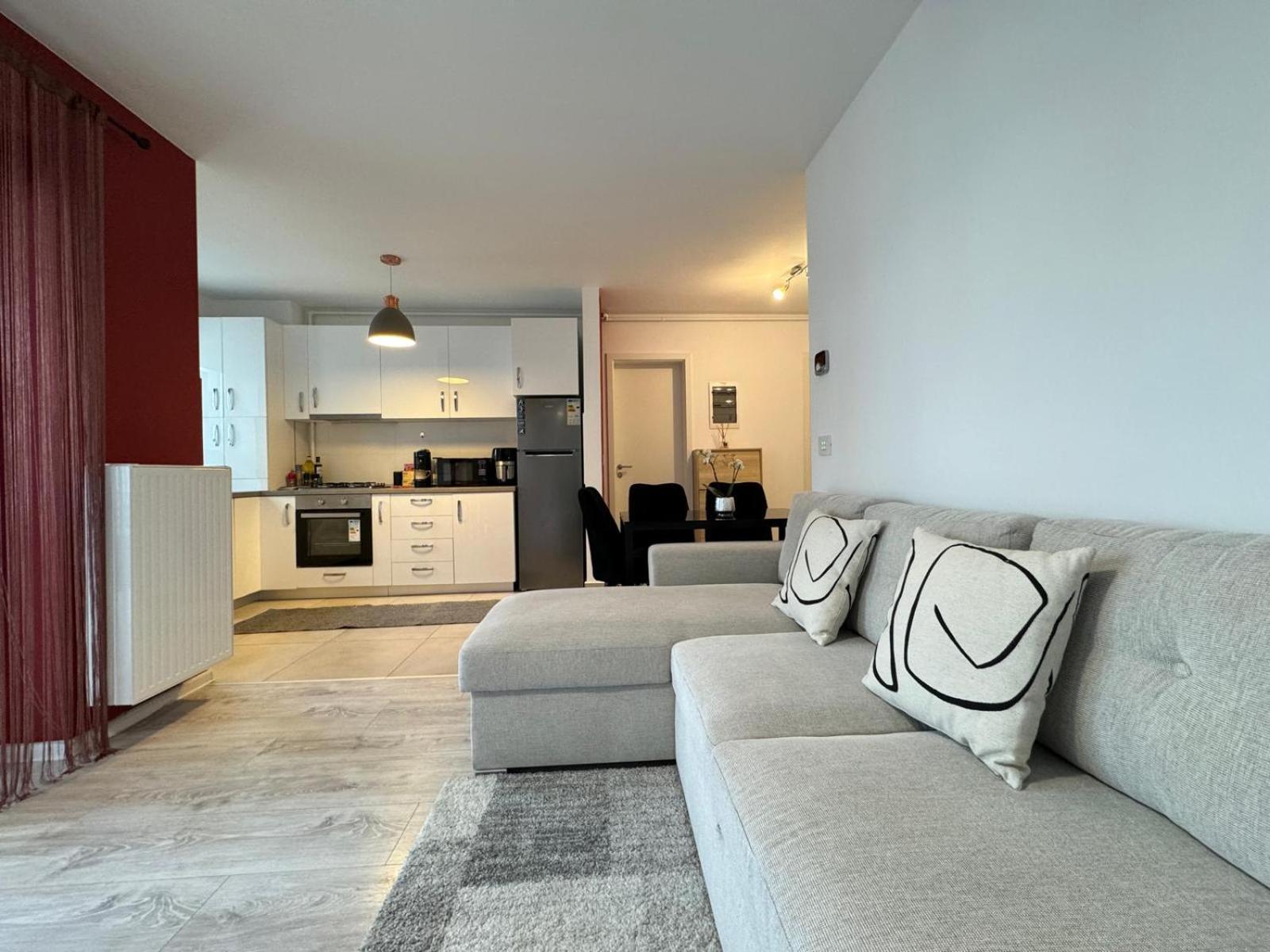 Jad - Luxury 3 Rooms & 2 Rooms Apartments In Kasper, Near Coresi Mall บราชอฟ ภายนอก รูปภาพ